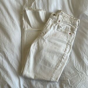 Topshop cropped mid rise straight jeans with raw hems cream size 26,32